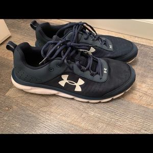 Mens UA shoes